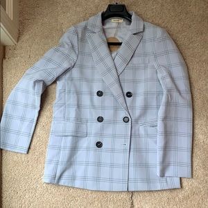 Doubly breasted periwinkle blazer with shoulders